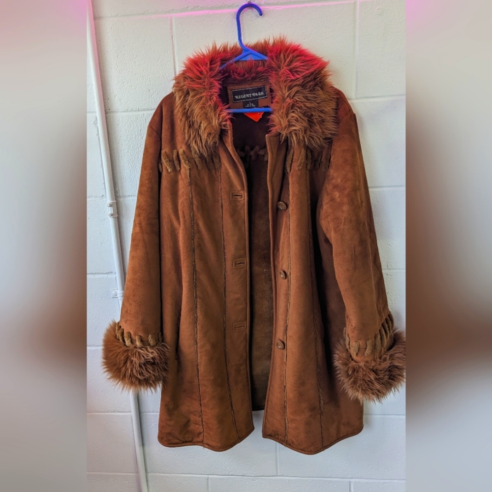 Faux fur warm vintage jacket - Size L